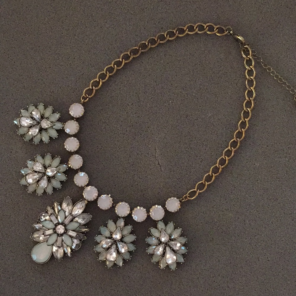 Glamorous Bib Necklace